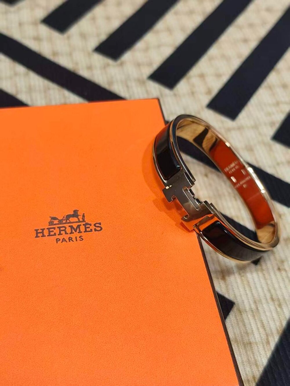 Hermès Black Enamel Rose Gold H Buckle Cuff Bracelet